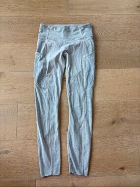 Lululemon Light blue water color Athletic Leggings rare! Size 6